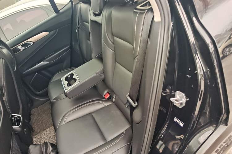 Used Lynk & Co 01 2019 2.0T Two-Wheel-Drive Pro Version China VI Standard