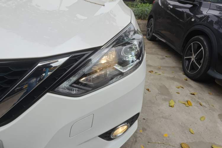 Used Nissan Sylphy 2019 1.6XV CVT Smart Connect Luxury Edition China VI Standard Left Front Headlight