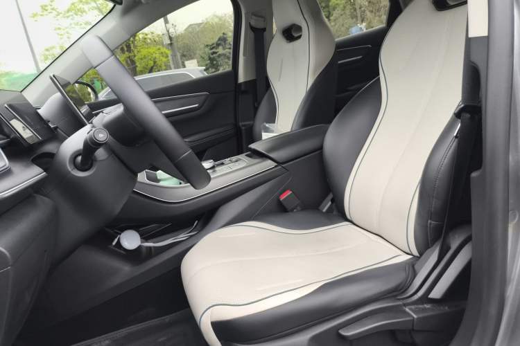 Used BYD Destroyer 05 2024 HONOR Edition DM-i 55KM Luxury Model Left Front Seat