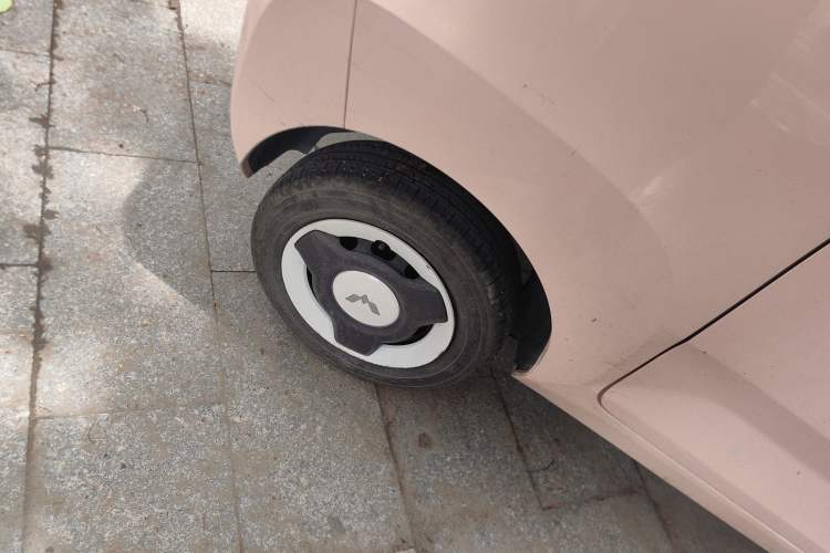 Used Wuling Hongguang MINIEV 2022 Macaron Premium Model – Lithium Iron Phosphate