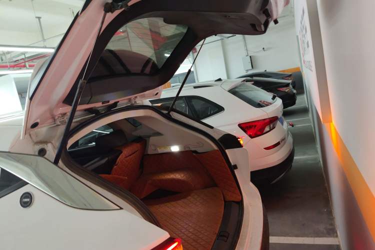 Used JETOUR Dashing 2025 1.5T DCT Ultimate Edition
