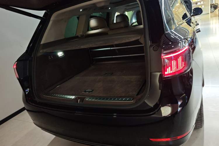 Used Hima AITO M9 2024 Range-Extended Ultra Version 52 kWh 5-Seater Model
