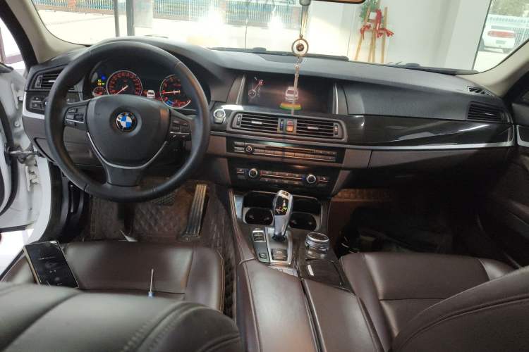 Used BMW 5 Series 2017 525Li Luxury Design Package
