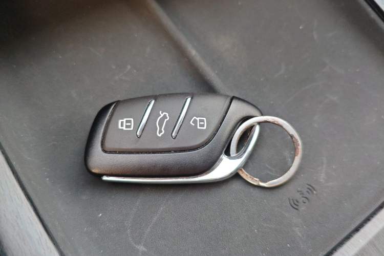 Used Roewe D7 2025 DMH 125km World Champion Excellence Edition