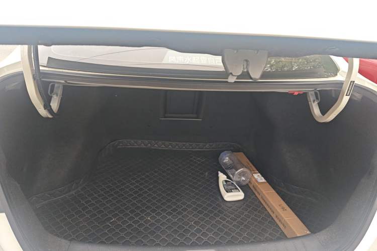 Used Nissan Sylphy 2022 Classic 1.6XL CVT Luxury Edition Trunk