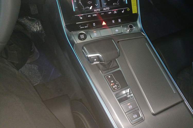 Used Audi A6L 2025 Revised 45 TFSI Prestige Dynamic Edition