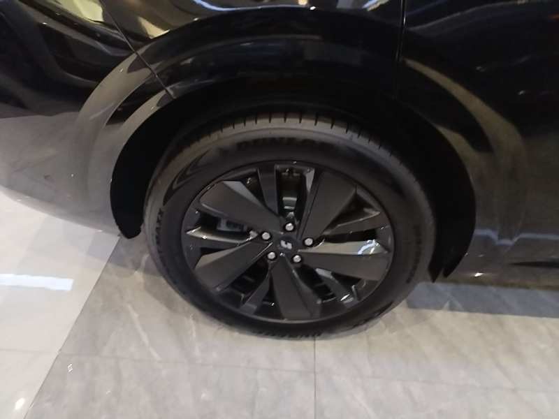 Used Li Auto L6 2025 Max Smart Refresh Edition — 25