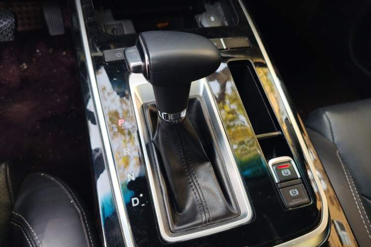 Used JETOUR X70S 2019 1.5T DCT Tundra Edition 5 Seats
