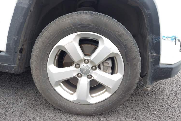 Used Jeep Compass 2017 200T Automatic Family Edition