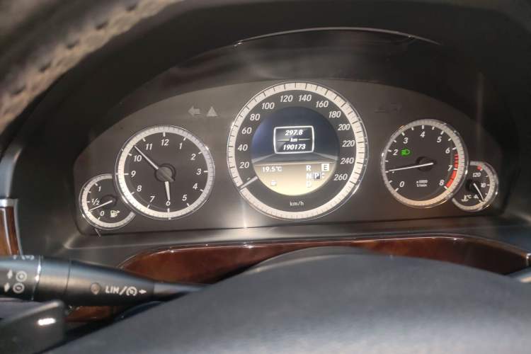 Used Mercedes-Benz E-Class 2012 E 200 L CGI Elegant Model Instrument Cluster