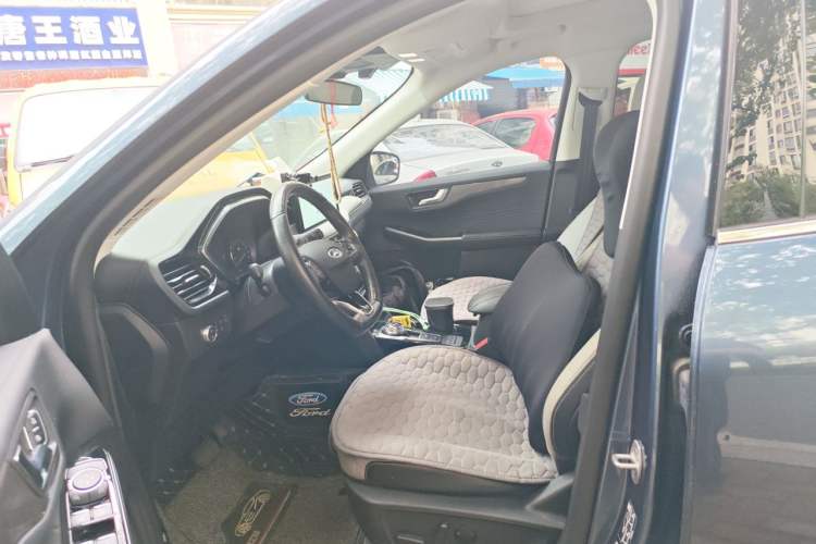 Used Ford Escape 2020 EcoBoost 245 Two-Wheel-Drive Titanium Edition Left Front Seat