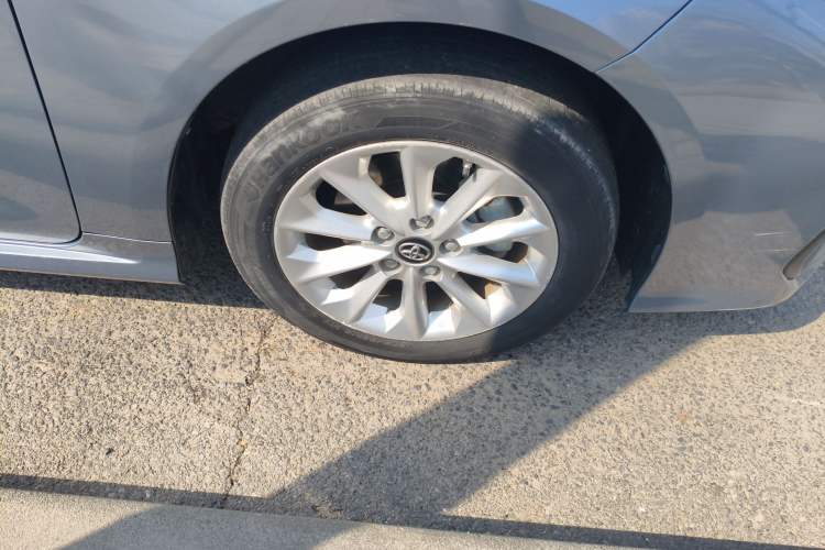 Used Toyota Corolla 2021 Dual-Motor 1.8L E-CVT Elite Edition