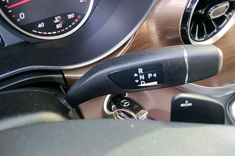 Used Mercedes-Benz V-Class 2022 V 260 L Long Wheelbase Prestige Edition
