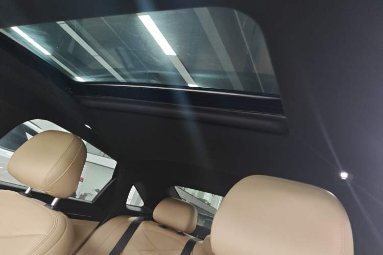 Used Geely Galaxy L6 2023 60km PLUS Headliner