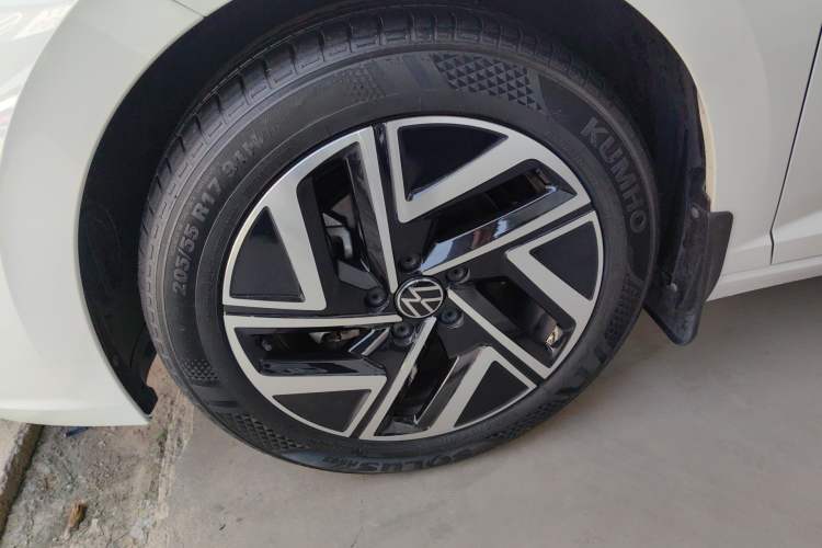 Used Volkswagen Sagitar 2023 300TSI DSG Excellence Edition
