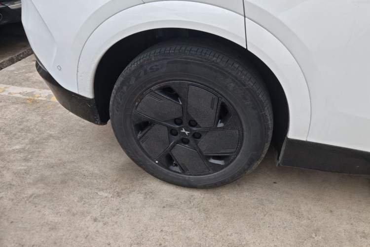 Used XPeng G6 2025 625 Long-Range Max Flagship Edition Exterior 5