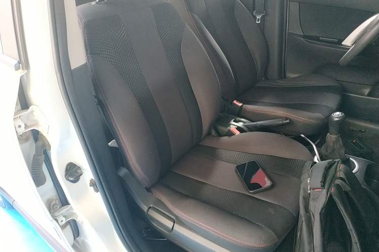 Used Changan CX20 2014 1.4L Manual Sport Version China IV Standard