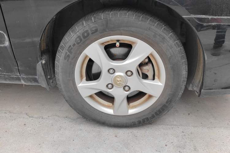 Used Hyundai Elantra 2012 1.6L Manual CNG Dual-Fuel Version