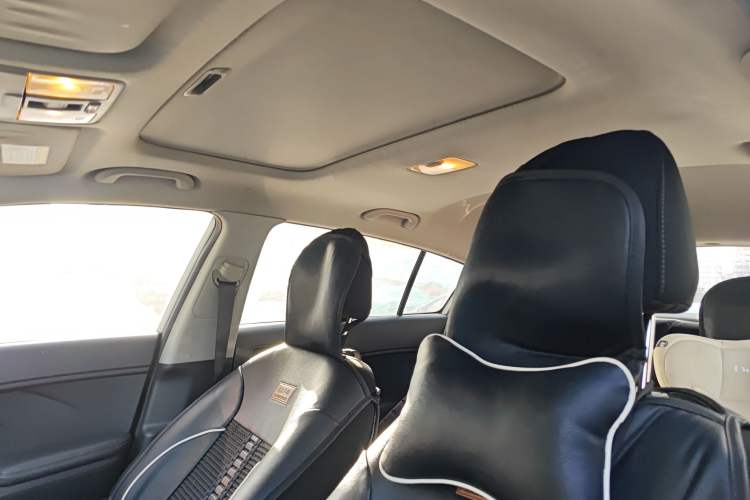 Used Kia K3S 2014 1.6L Manual GLS
