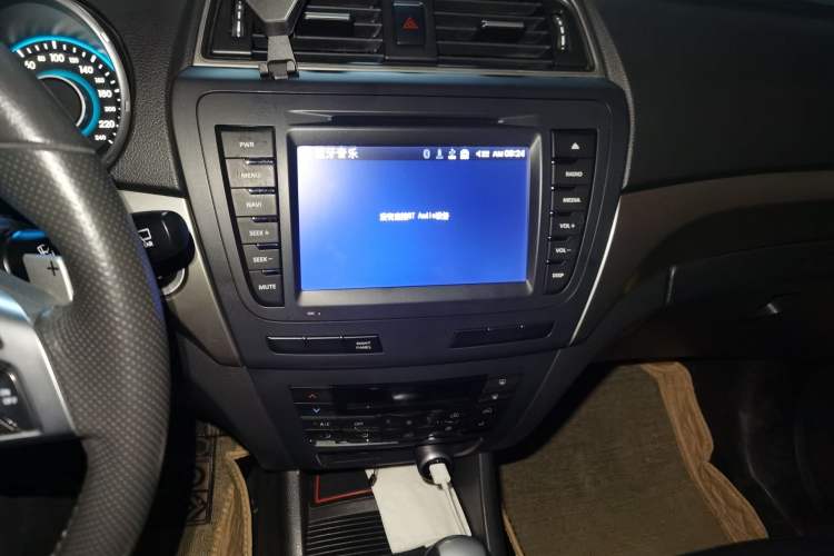 Used BAIC Senova X65 2015 2.0T Automatic Elite Model