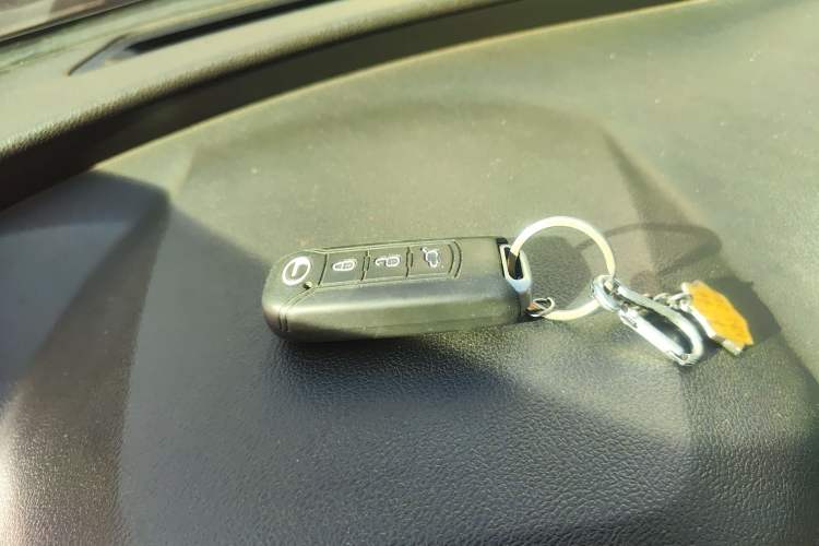 Used GAC Trumpchi GS5 2013 1.8T Automatic Two-Wheel Drive Elite Edition Vehicle Key