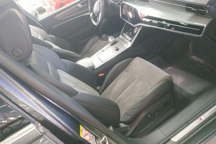 Used Audi A6L 2020 45 TFSI Prestige Dynamic Edition Right Front Seat