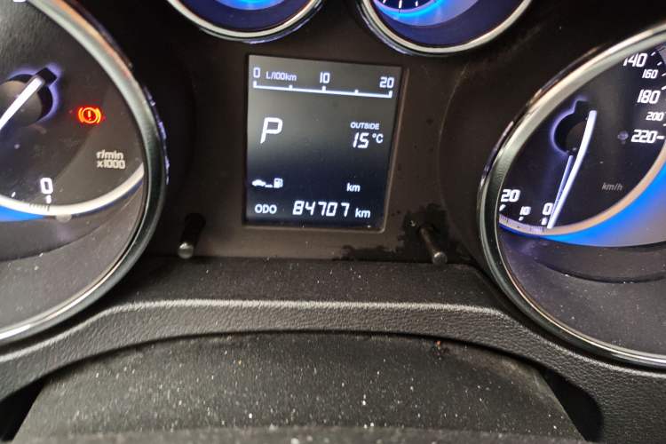 Used Changan CS35 2016 1.6L Automatic Luxury Model China V Standard