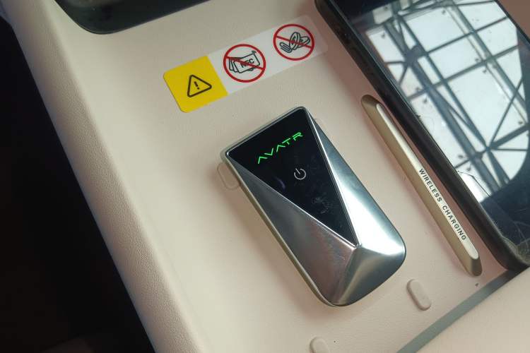 Used Avatr 06 2025 Pro Range-Extended Edition
