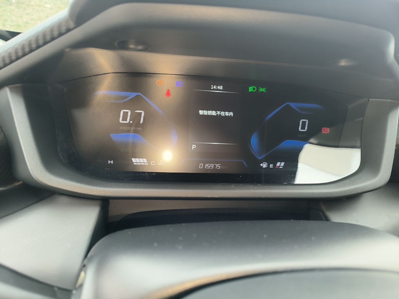 Dongfeng Aeolus Yixuan 2025 1.5L Automatic Luxury Version - Luxury — снимка 14