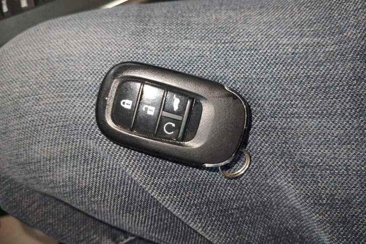 Used Honda CR-V 2023 240TURBO Two-Wheel Drive Deluxe Edition 7 Seats
