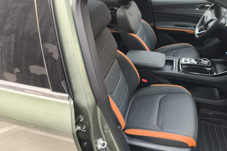 Used Ford Equator Sport 2025 EcoBoost 170 Prestige PLUS