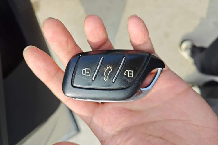 Used Roewe RX5 MAX 2022 1.5T Automatic Zhiwei Prestige Edition