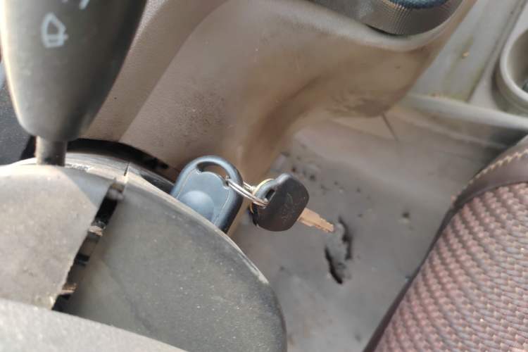 Used Wuling Hongguang 2014 1.5L Standard Version Vehicle Key