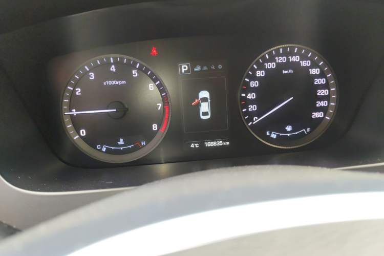 Used Hyundai Sonata 2015 1.6T GLX Advanced Model
