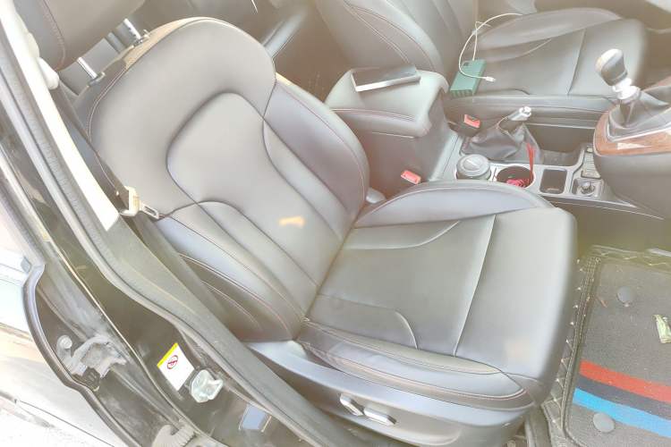 Used Haval H6 2015 Revised Version Sport Edition 1.5T Manual Transmission Two-Wheel Drive Elite Grade Right Front Seat