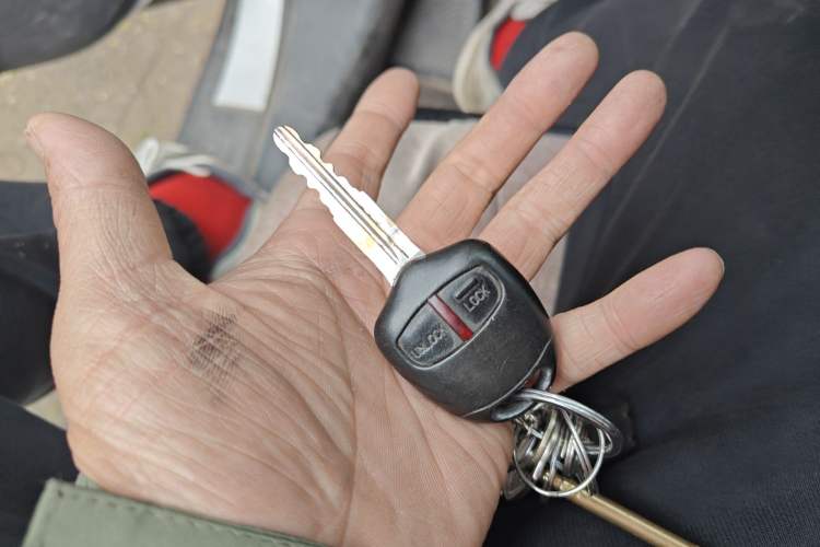 Used Mitsubishi ASX 2016 1.6L Manual Two-Wheel Drive Pioneer Edition Vehicle Key