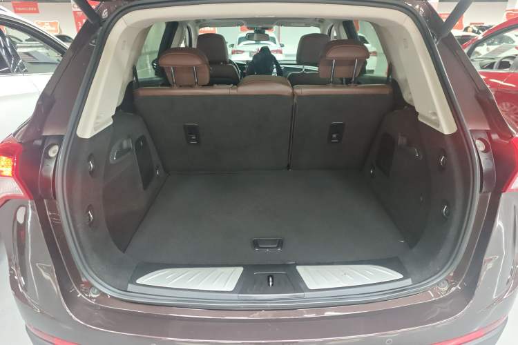 Used Buick Envision 2019 28T Four-Wheel Drive Luxury Version China V Standard Trunk