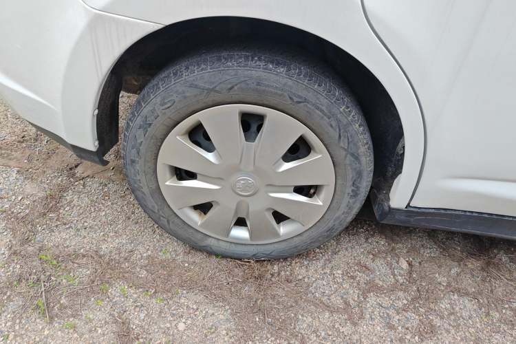 Used Venucia R50 2016 1.6L Automatic Elite Edition
