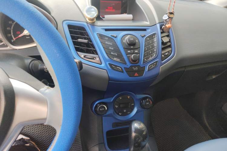 Used Ford Fiesta 2012 Hatchback 1.5L Automatic Dynamic Limited Edition
