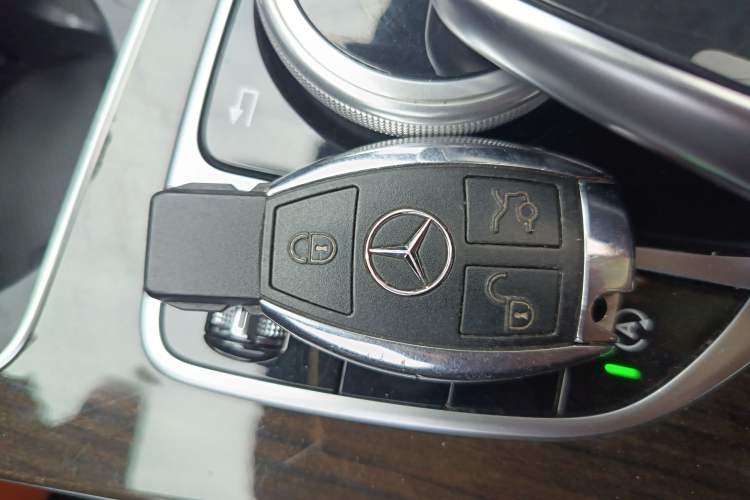 Used Mercedes-Benz GLC 2018 Facelifted GLC 260 4MATIC Dynamic Edition
