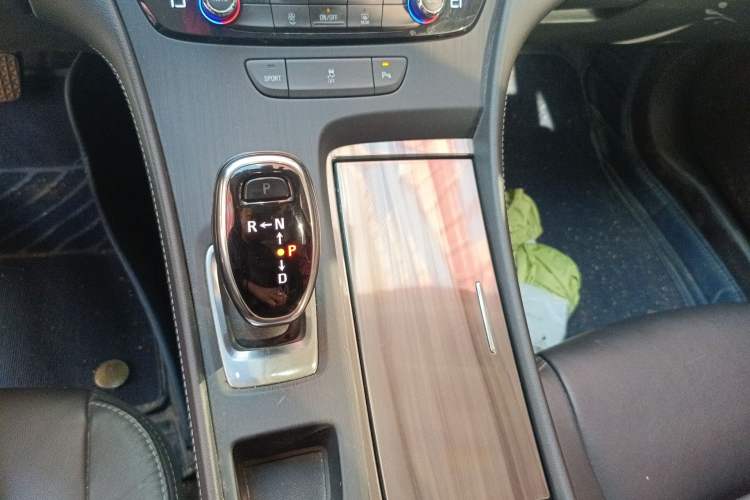 Used Buick LaCrosse 2022 652T Luxury Version Gear Lever