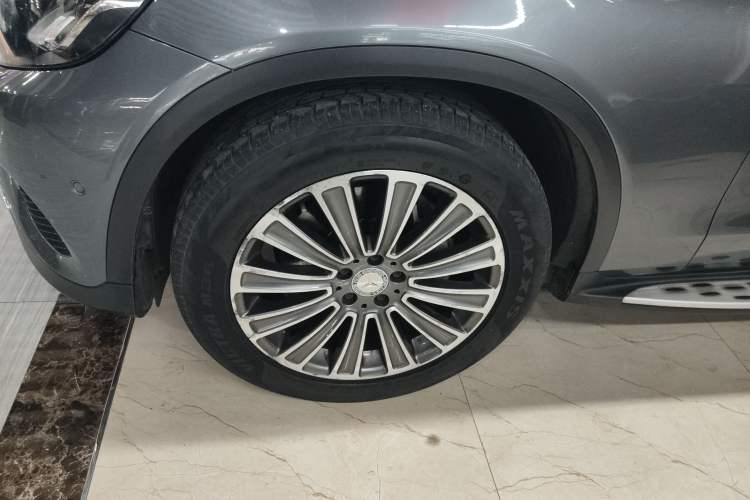 Used Mercedes-Benz GLC 2016 GLC 260 4MATIC Dynamic Edition
