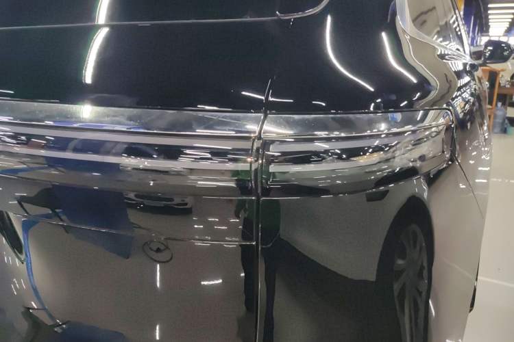 Used Hima AITO M7 2026 Model Range-Extending Pro+ All-Wheel Drive 5-Seater Version
