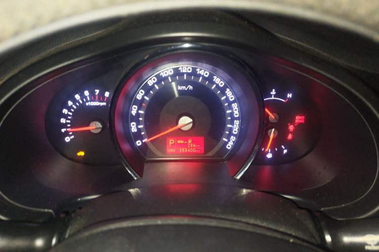 Used Kia Sportage R 2012 2.0L Automatic Two-Wheel Drive GLS
