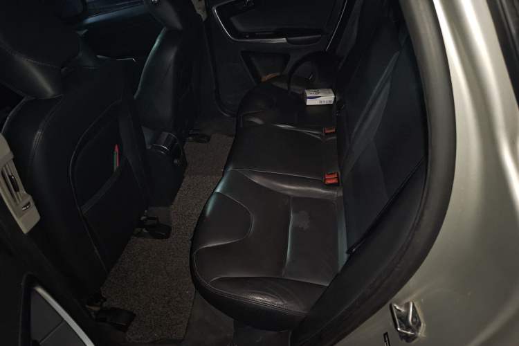 Used Volvo XC60 2017 T5 AWD Smart Upgrade Model
