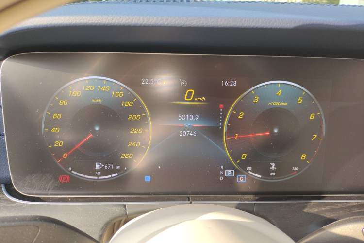 Used Mercedes-Benz E-Class 2022 Updated E 300 L Luxury Edition