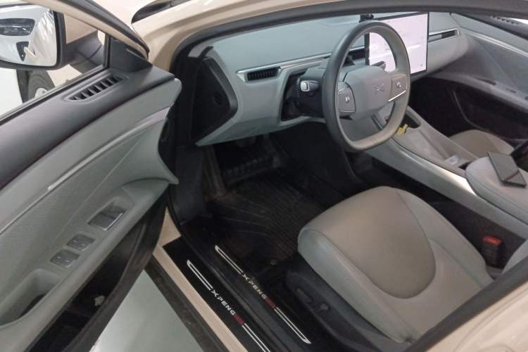 Used XPeng MONA M03 2024 620 with Ultra-Long Range
