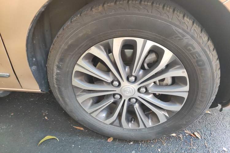 Used Buick GL8 2021 Land Cruiser Executive Class 652T Luxury Model