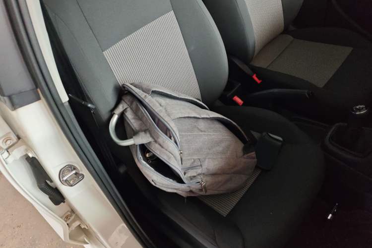 Used Volkswagen Polo 2016 1.4L Manual Fashion Model Right Front Seat