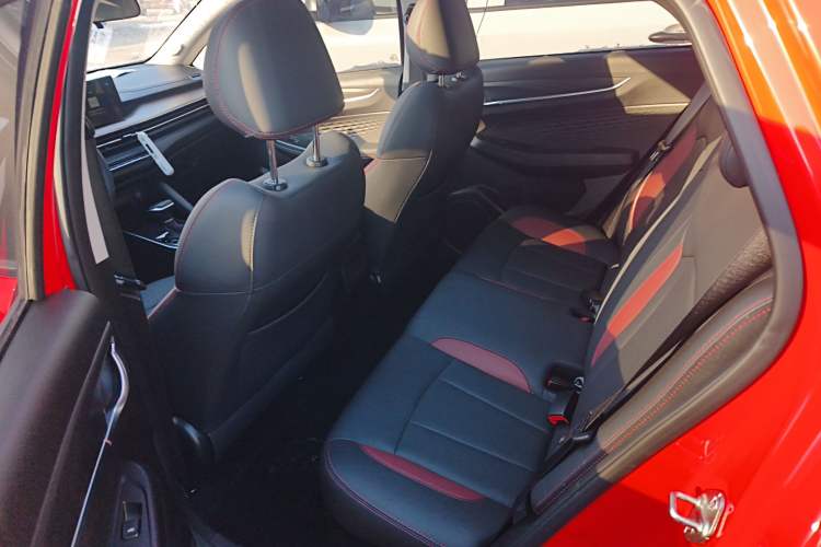 Used Geely Auto Vision X3 2021 PRO 1.5L CVT Deluxe Model